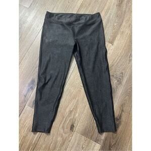 Under Armour Youth Girls Black & Gray 3/4 Length Leggings - Size Large 14/16